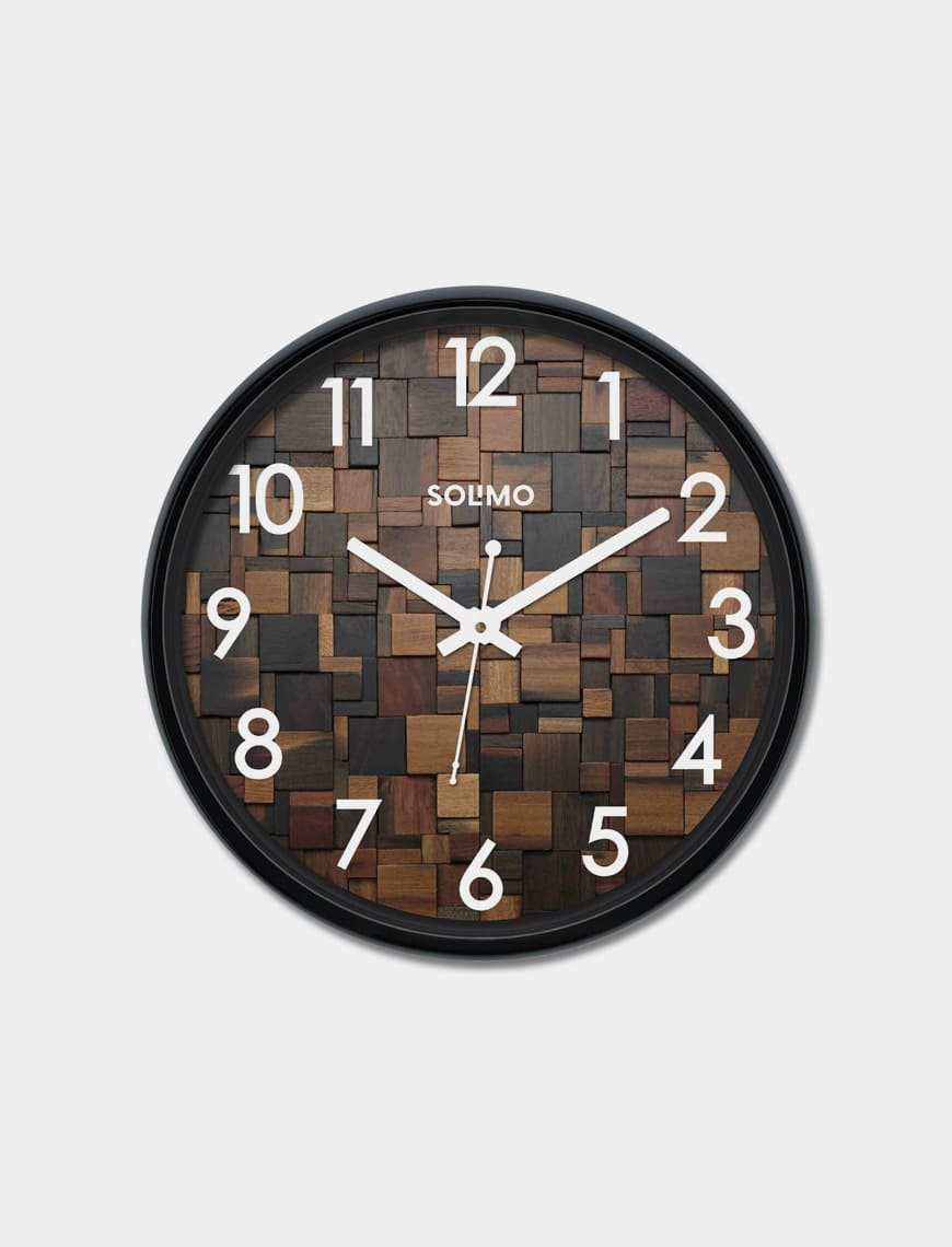 Nokkes Analog Wall Clock