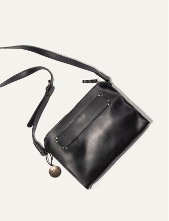 Simple Crossbody