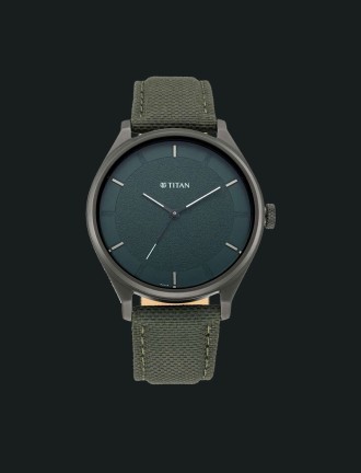 Water-Resistant Analog Watch