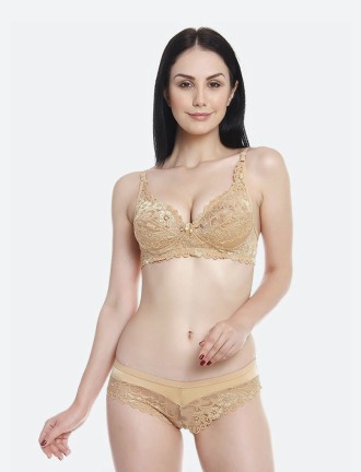 Triumph International Women...